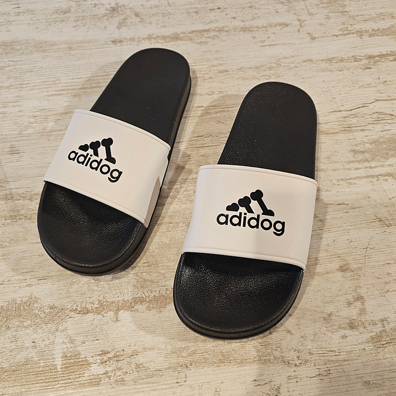 Slippers adidog – schwarz – Gr.44-45
